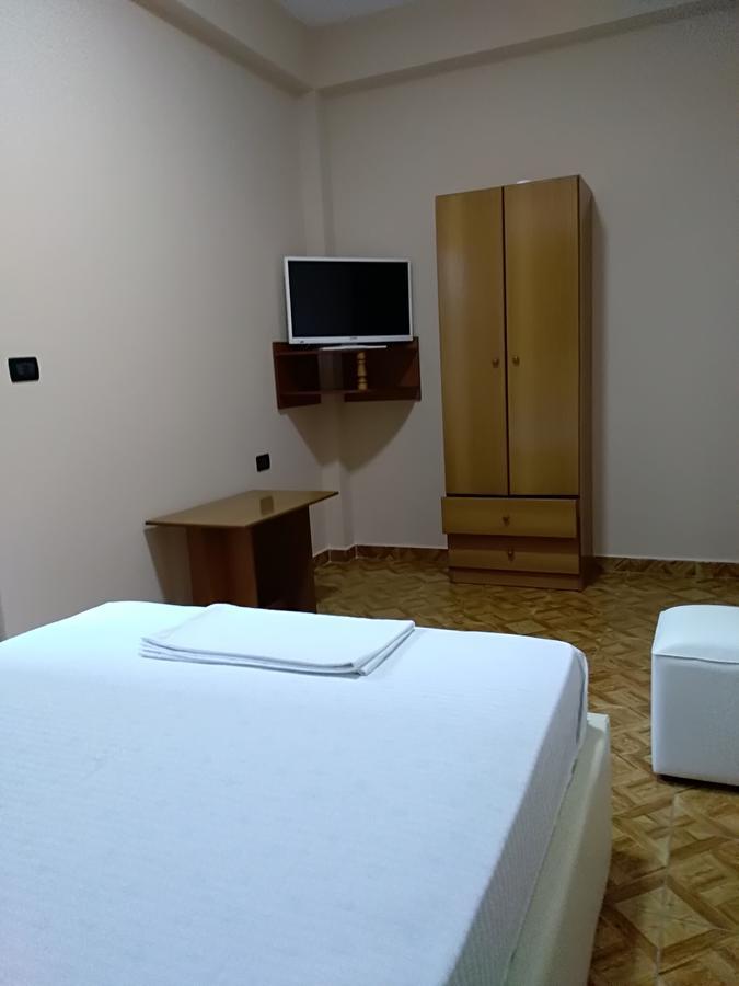 Hotel Gjeli Фиери Экстерьер фото